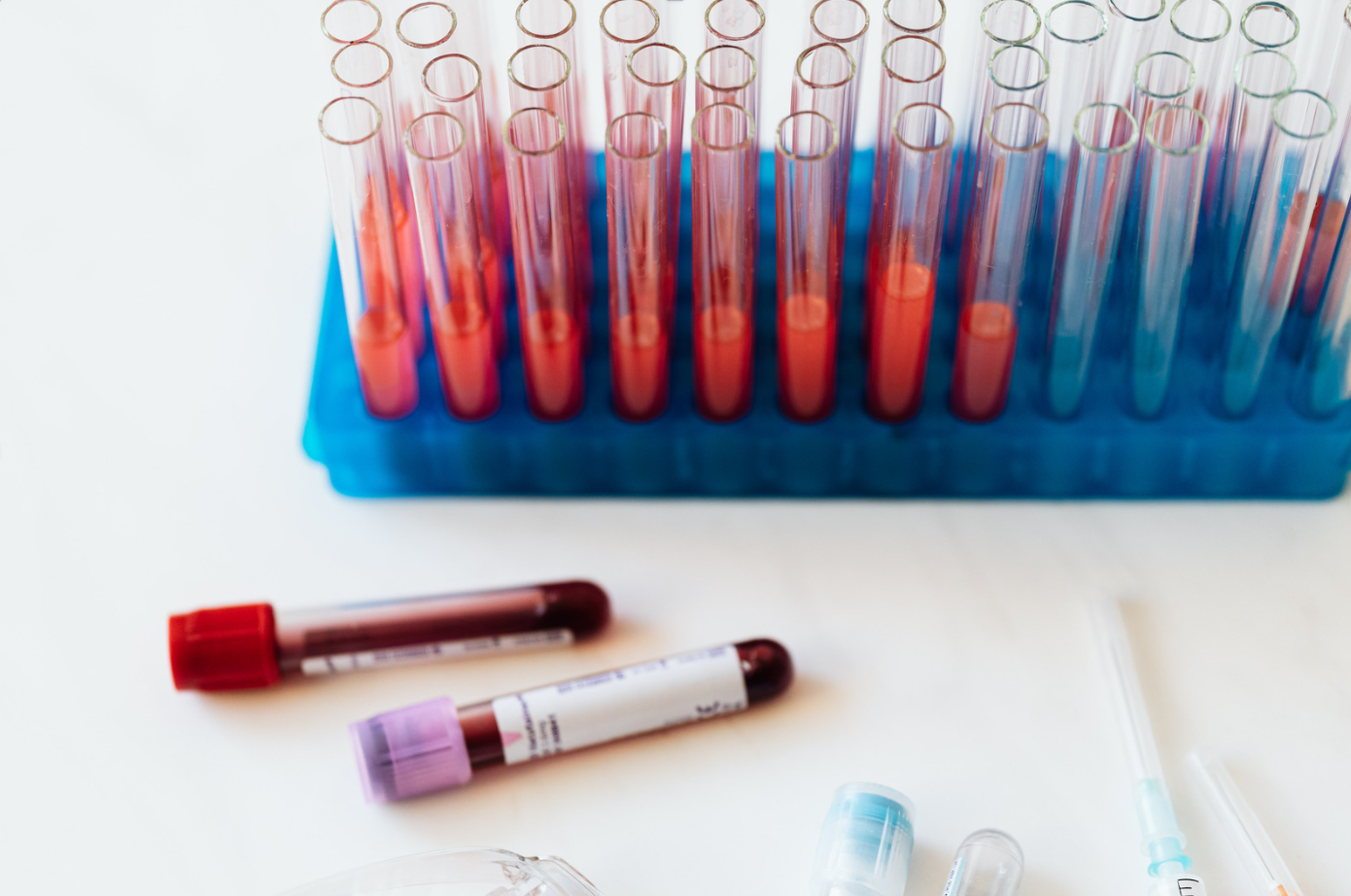 IVD laboratory tubes and blood collection samples for regulatory evidence